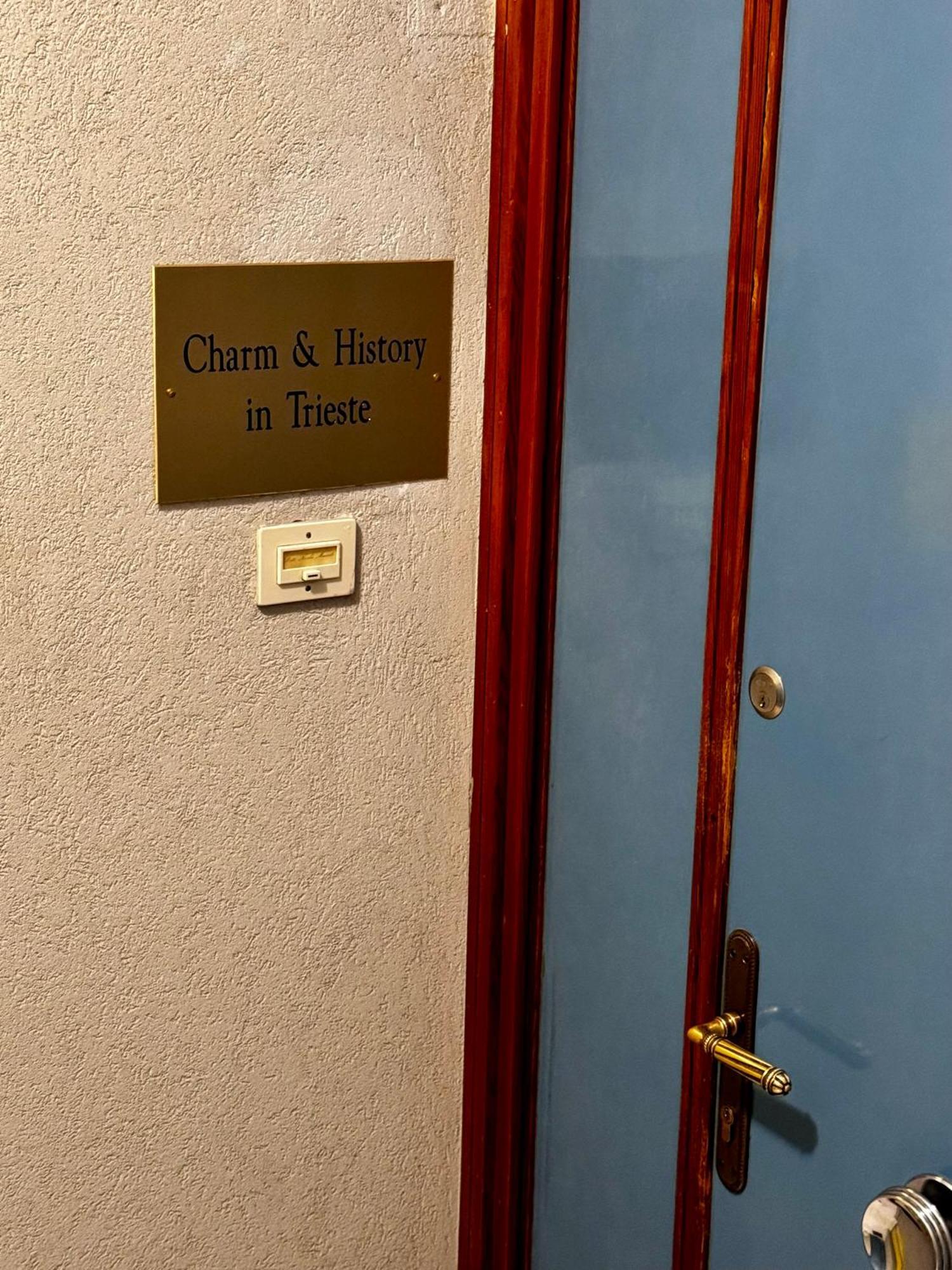 Charm & History In Trieste Extérieur photo